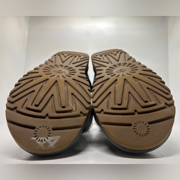 UGG Women's Classic Bling Mini Boots grey suede Swarovski crystal logos size 7 - Picture 8 of 11